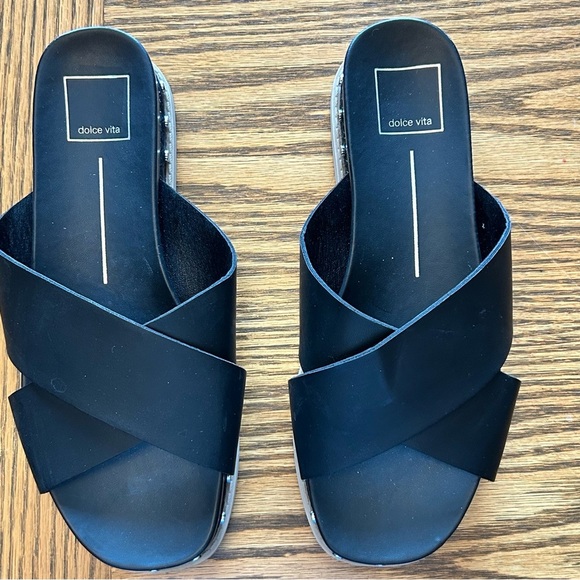Dolce Vita Shoes - Dolce Vita Women’s Black Gracy Crisscross Slide Sandals Size 8